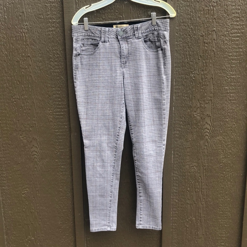Democracy Plaid Skinny Pants Size 8
